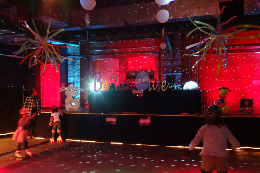 Dekorationen in einer Halle